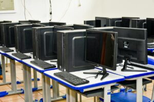 Curso gratuito de manutenção de computadores começa nesta segunda (28)