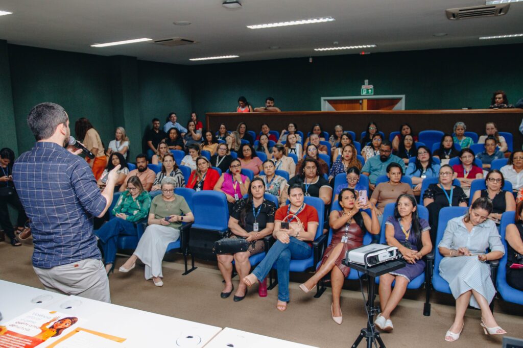 SESAU e MPMS lançam Campanha de Combate à Violência Infantil em Campo Grande SESAU e MPMS lançam Campanha de Combate à Violência Infantil em Campo Grande
