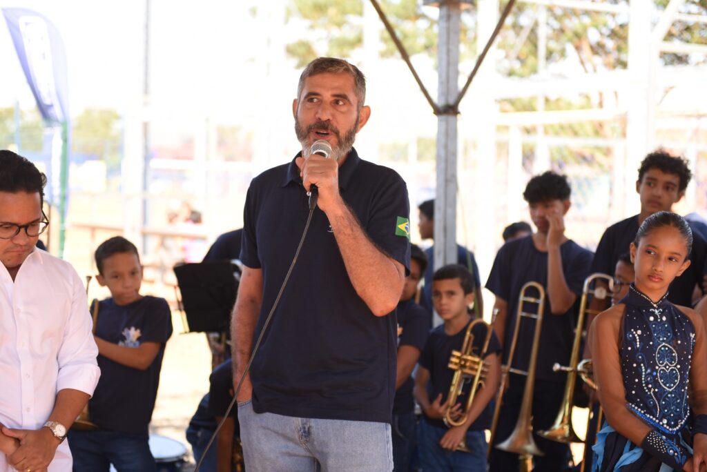 Novo playground leva alegria e transforma vida das famílias no Itamaracá Novo playground leva alegria e transforma vida das famílias no Itamaracá