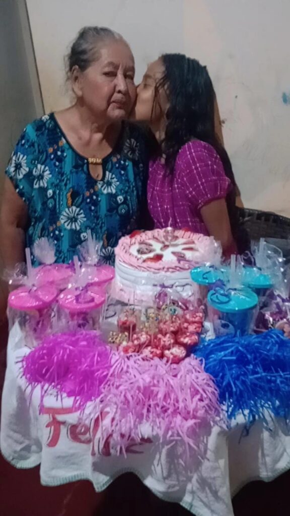 No Mês da Criança, carinho e empatia transformam aniversário em lição de afeto No Mês da Criança, carinho e empatia transformam aniversário em lição de afeto
