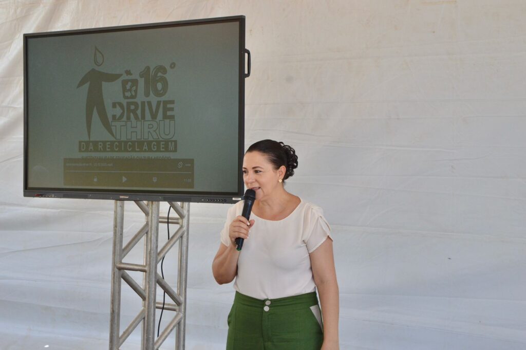 Drive-Thru da Reciclagem transforma ações sustentáveis em aprendizado e novas oportunidades