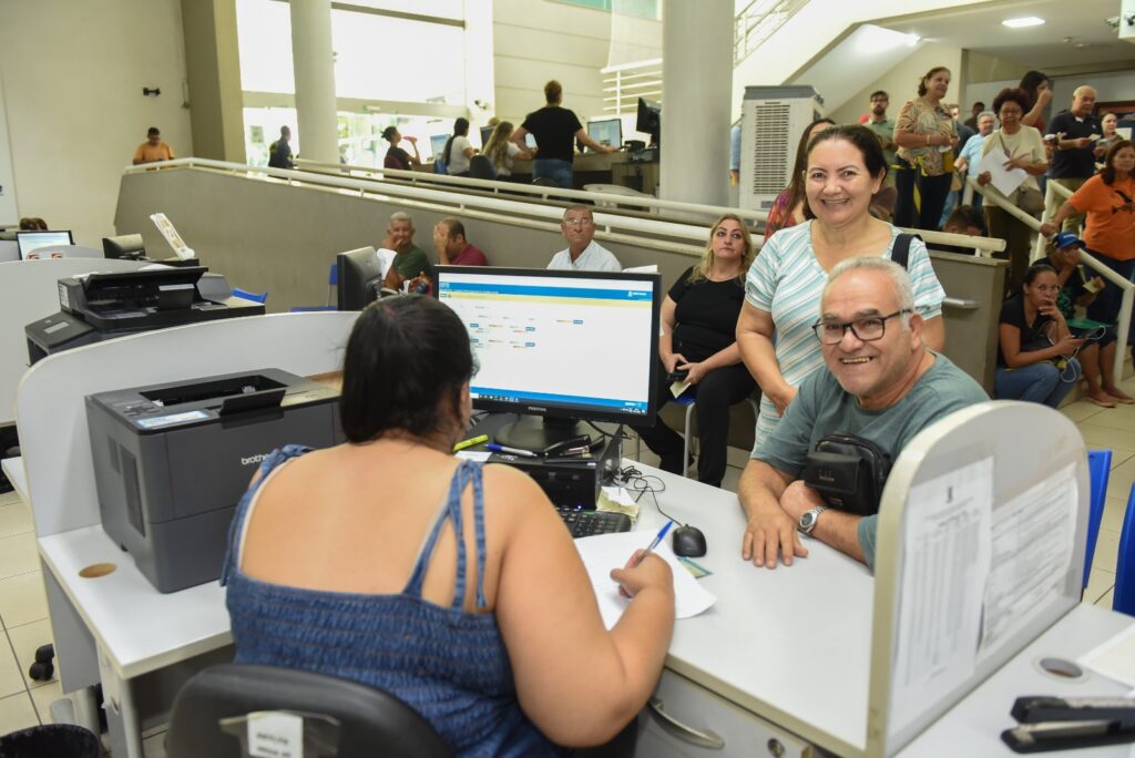 Refis tem início com descontos de até 80% de sobre juros e multas Refis tem início com descontos de até 80% de sobre juros e multas