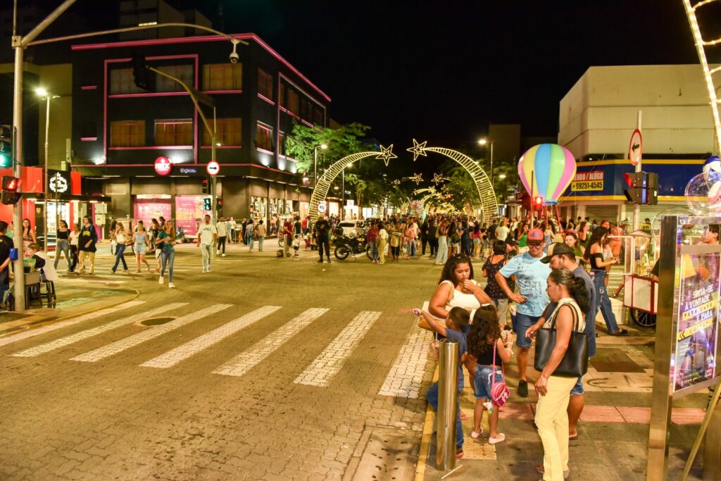 Natal dos Sonhos terá shows nacionais, circo na praça e sorteio de apartamentos