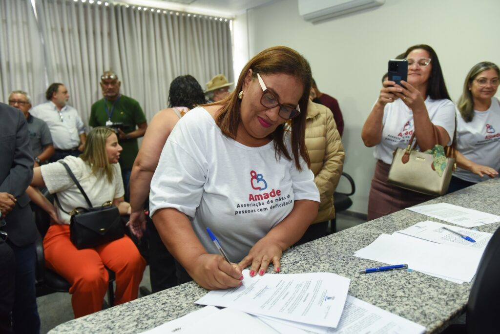 Prefeitura da Capital destina áreas públicas para projetos comunitários Prefeitura da Capital destina áreas públicas para projetos comunitários