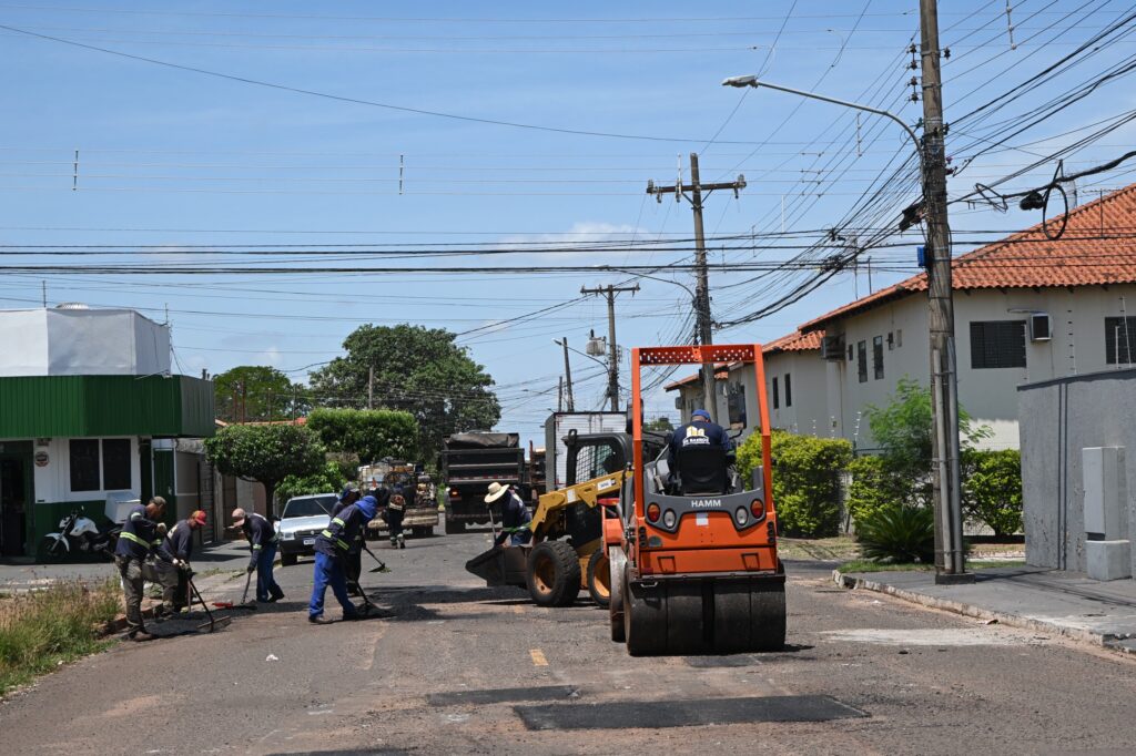 Prefeitura da Capital tapa 20 mil buracos em sete dias e acelera melhorias na mobilidade