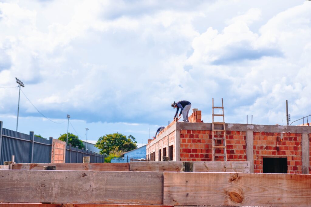 Do antigo ao novo: obras em saúde transformam bairros de Campo Grande