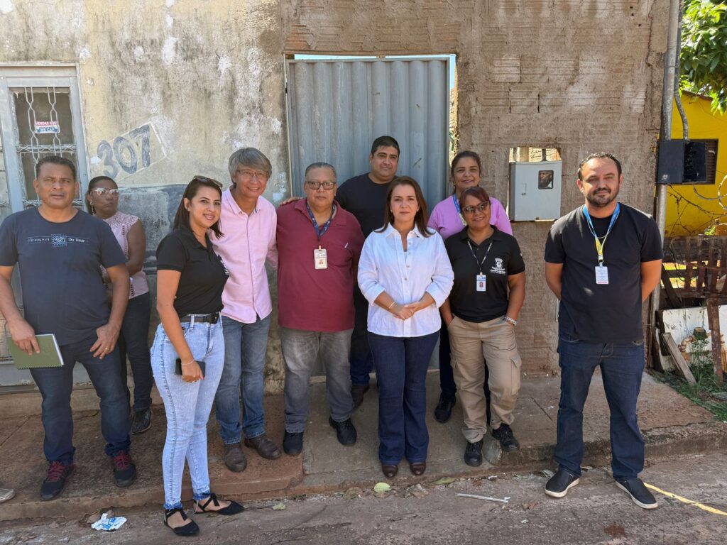 Lixão do bairro Jardim das Hortênsias vai virar espaço de uso comunitário e terá até horta Lixão do bairro Jardim das Hortênsias vai virar espaço de uso comunitário e terá até horta
