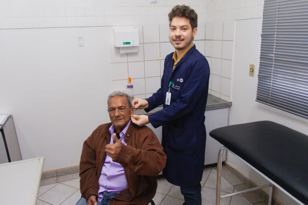 Pacientes voltam a ouvir e reencontram qualidade de vida com o Vira CG Saúde 2 WhatsApp Image 2026 05 28 at 11.29.42