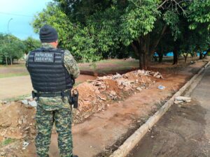 PrefCG flagra mau exemplo e alerta sobre descarte irregular