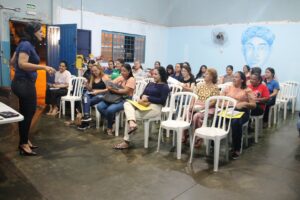 Curso da Semu forma 45 assistentes administrativos 