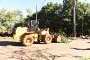 Prefeitura faz limpeza na Ernesto Geisel