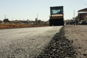 Semana na Capital: obras de asfalto, moradia e trânsito 