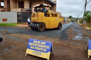 Jardim das Perdizes ganha asfalto em dez ruas 