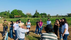 CoopUrb recebe estudantes para troca de saberes