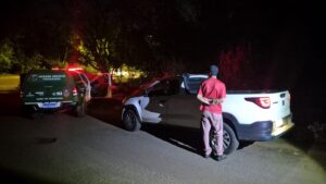 Homem é autuado pela GCM após descarte irregular de pneus no Jd. Panamá