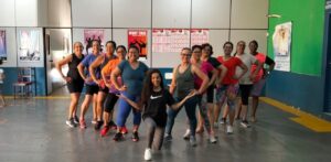 Ritmos: projeto gratuito de dança une moradores no Mape 