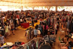 Parque Jacques da Luz recebe feira de brechós neste sábado