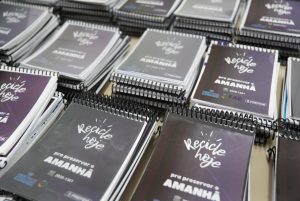 Mais de 300 blocos sustentáveis são produzidos pelo FAC  