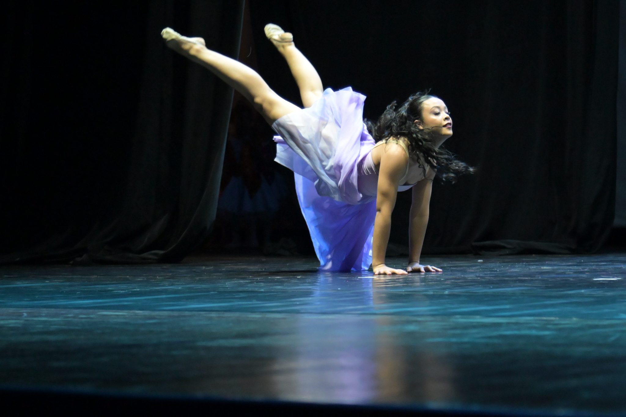 Sonho de bailarinas vira realidade no Glauce Rocha