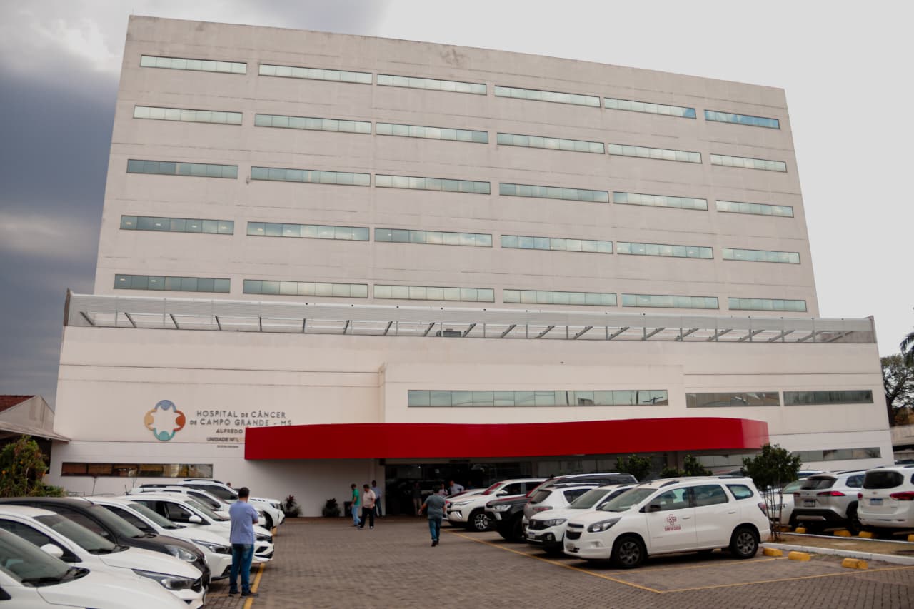 Outubro Rosa e Novembro Azul ampliam mobilização pela saúde em Campo Grande