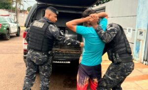 Guarda apreende peças de semáforos e atua em ferro-velho 