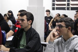 Sejuv abre 250 vagas para intensivão gratuito de redação na reta final do Enem